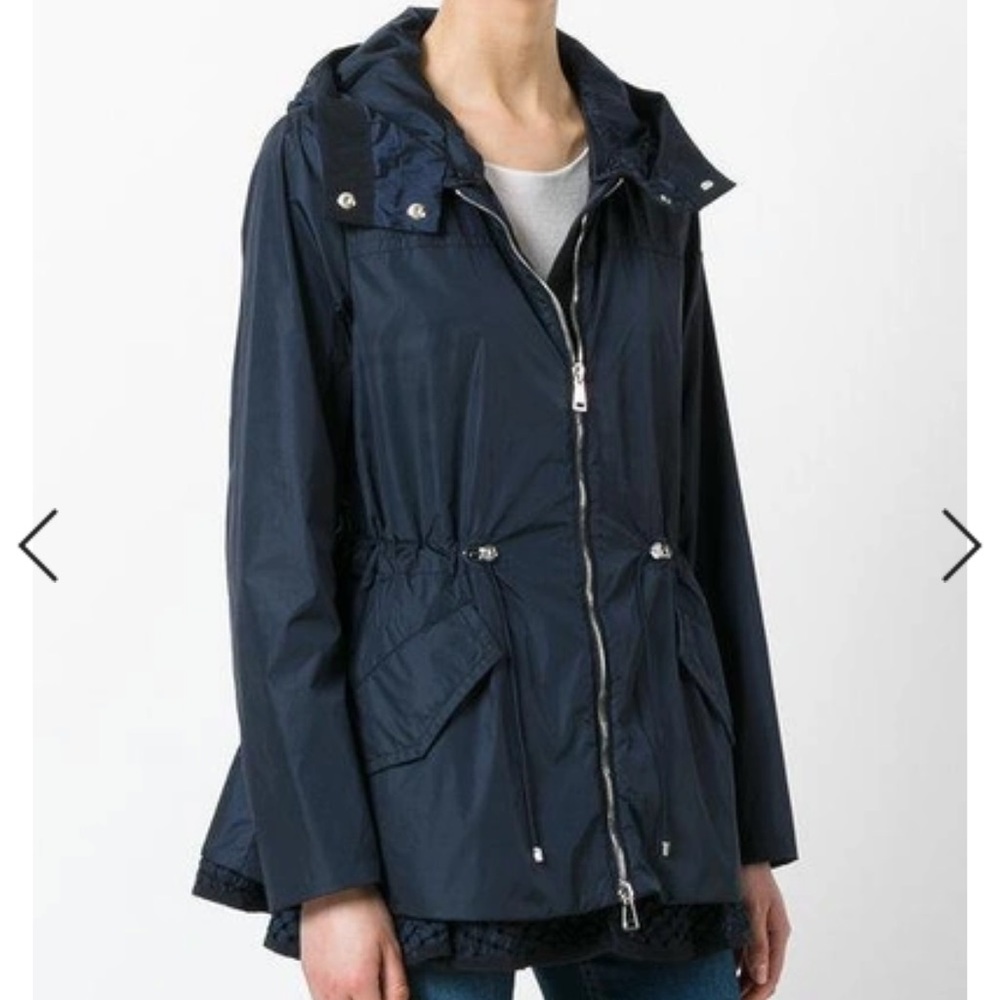 Moncler black lotus hooded rain coat NWT SIZE 0 100% authentic